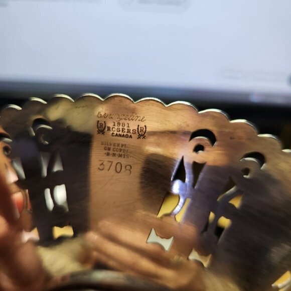 Vintage Rogers Evangeline Silver Plated Dish Scalloped Edge Trinket/Candy Dish - Picture 7 of 7